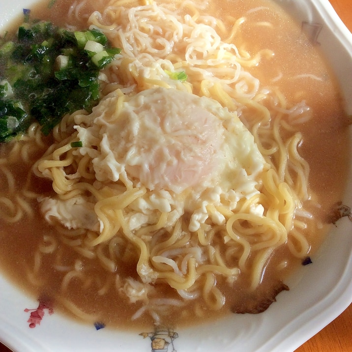 しらたきかさましラーメン